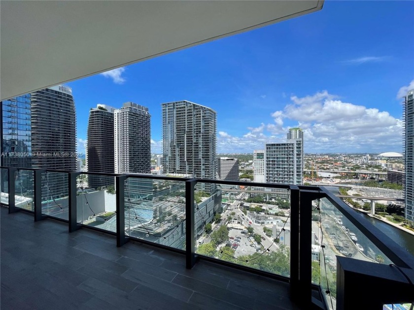 Sunset and City Views from this 1 Bed/ 1.5 Bath Apartment with - Beach Condo for sale in Miami, Florida on Beachhouse.com