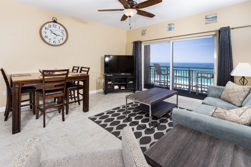 Pelican Isle 609 Top floor modern decor with the master bedroom - Beach Vacation Rentals in Fort Walton Beach, Florida on Beachhouse.com