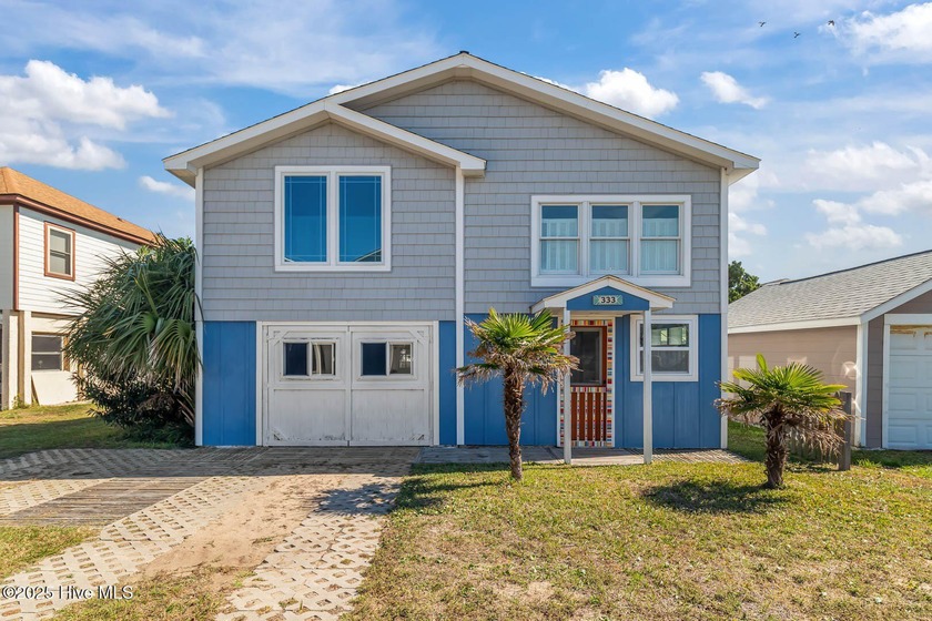 This little Kure Beach gem is full of charm, character and so - Beach Home for sale in Kure Beach, North Carolina on Beachhouse.com