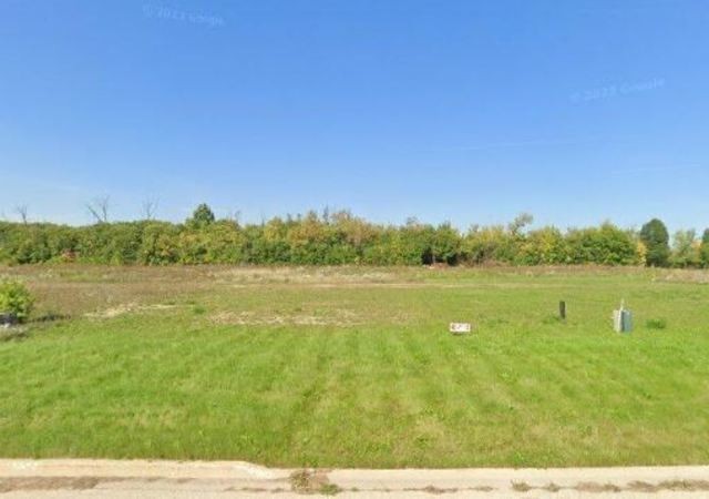 Looking for a location to build your dream home. Look no further - Beach Lot for sale in Winthrop Harbor, Illinois on Beachhouse.com