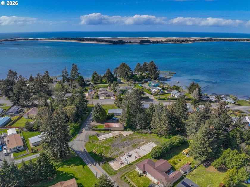 Two fantastic level & ready to build tax lots being sold - Beach Lot for sale in Coos Bay, Oregon on Beachhouse.com