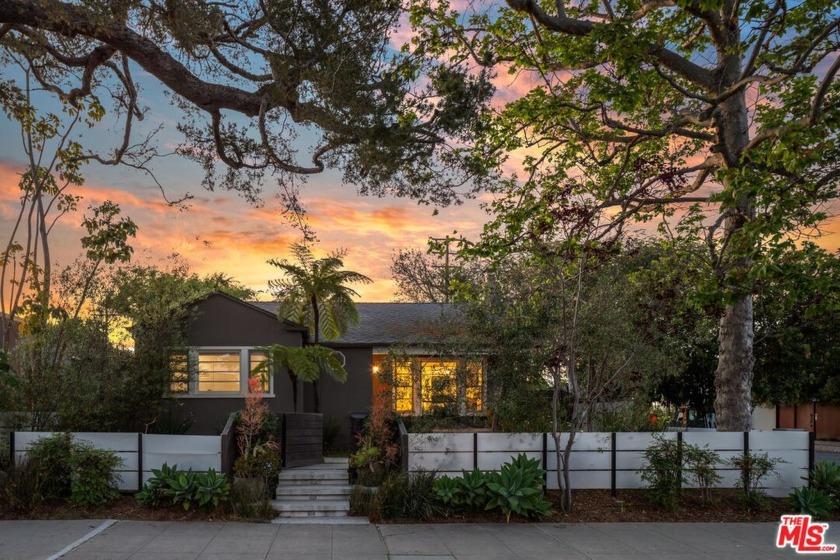 Welcome to this wonderfully charming 4-bedroom, 3-bathroom home - Beach Home for sale in Santa Monica, California on Beachhouse.com