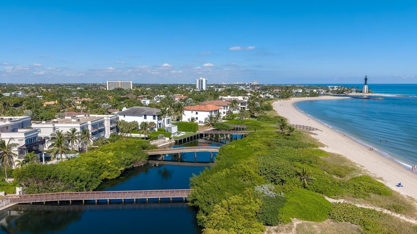 WELCOME HOME TO YOUR PROFESSIONALLY DESIGNED OASIS IN POPULAR - Beach Townhome/Townhouse for sale in Pompano Beach, Florida on Beachhouse.com