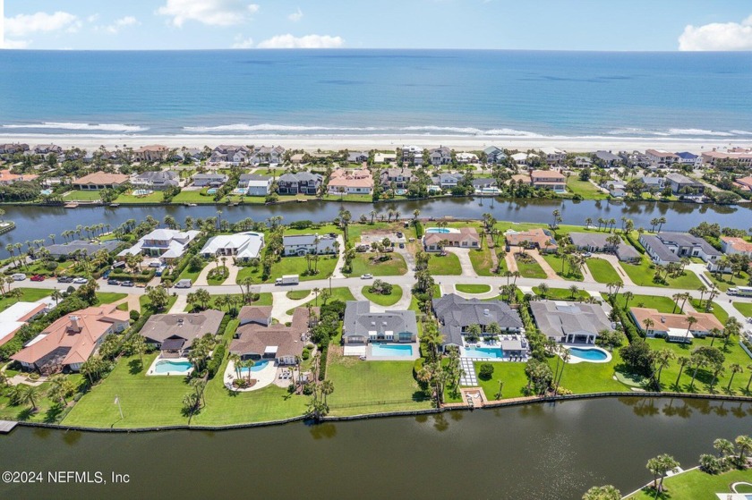 Enjoy living on over half an acre in Old Ponte Vedra Beach. Walk - Beach Home for sale in Ponte Vedra Beach, Florida on Beachhouse.com