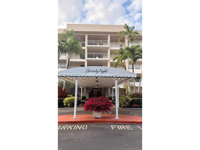 REDUCED! Located on prestigious Oaks Clubhouse Drive in Palm - Beach Condo for sale in Pompano Beach, Florida on Beachhouse.com