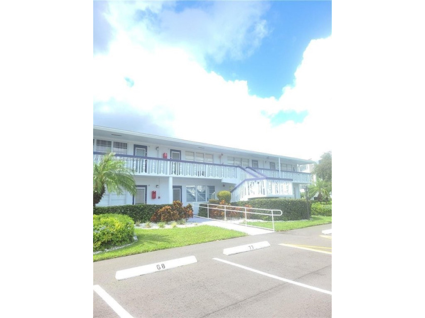 This beautifully maintained second-floor unit is move-in ready - Beach Condo for sale in Deerfield Beach, Florida on Beachhouse.com