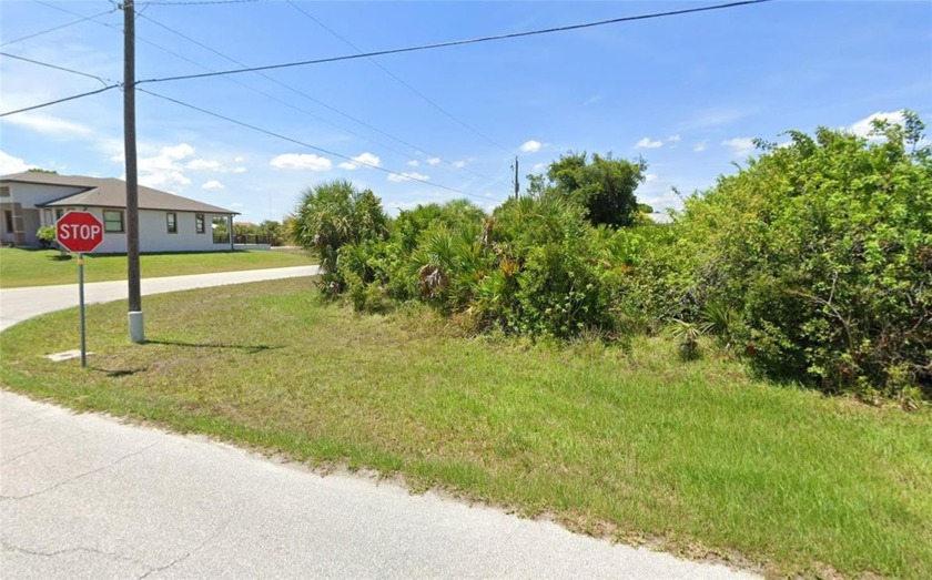 Corner lot for sale in South Gulf Cove that is 86 feet by 125 - Beach Lot for sale in Port Charlotte, Florida on Beachhouse.com