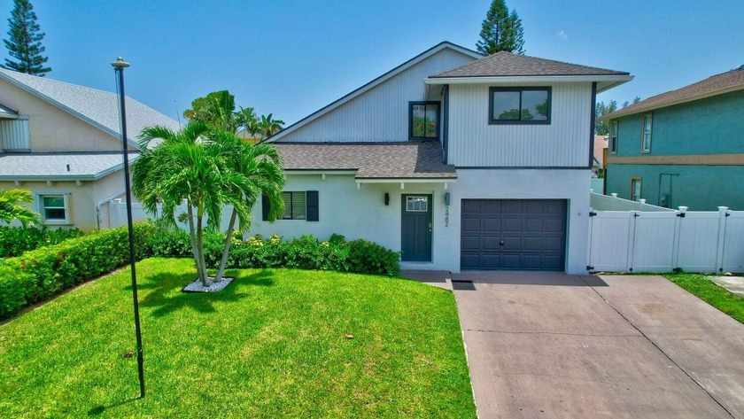 Welcome to your dream home all under a NEW ROOF (2022), and - Beach Home for sale in Delray Beach, Florida on Beachhouse.com