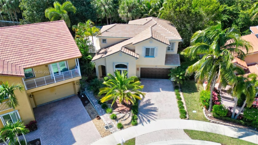 This absolutely desirable gorgeous home is perfect for the most - Beach Home for sale in Coral Springs, Florida on Beachhouse.com