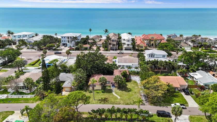 Here we have an extremely rare opportunity to purchase a - Beach Home for sale in Redington Beach, Florida on Beachhouse.com