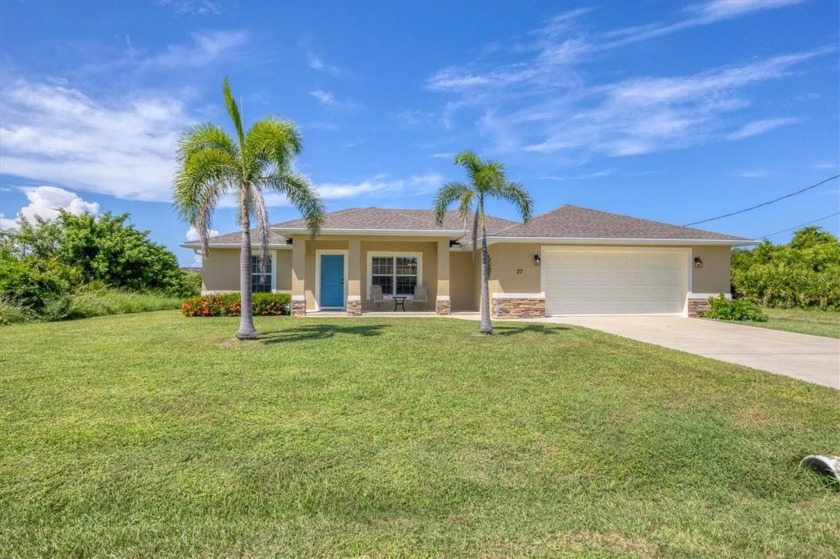 This stunning pool home provides exceptional privacy and - Beach Home for sale in Rotonda West, Florida on Beachhouse.com