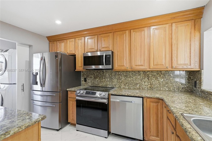 Welcome to your new home in Pembroke Pines. This beautifully - Beach Condo for sale in Pembroke Pines, Florida on Beachhouse.com