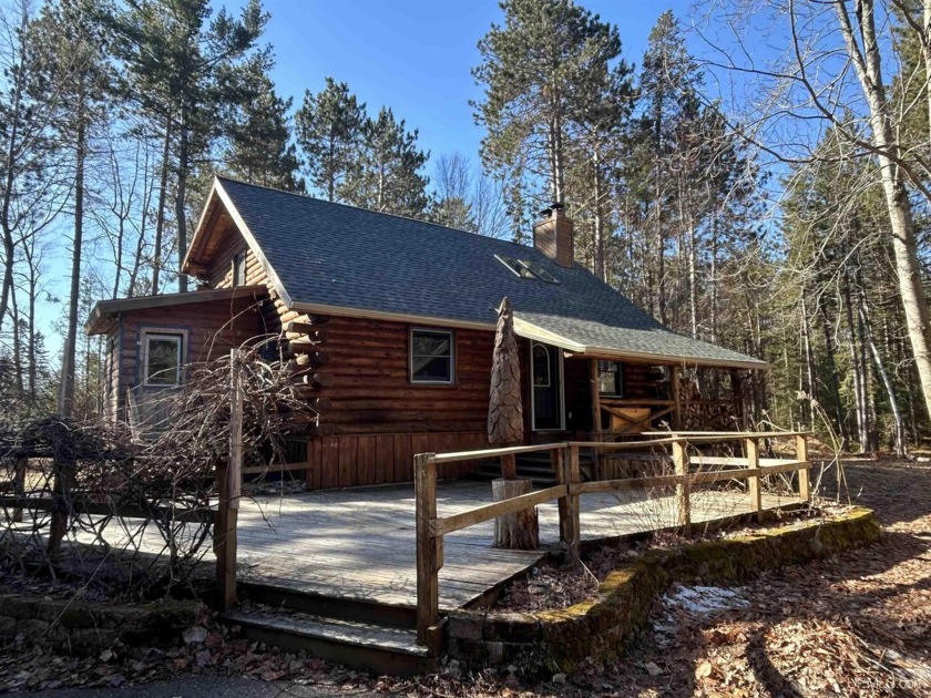 Welcome home to 240 Timber Lane in Chocolay township! This - Beach Home for sale in Marquette, Michigan on Beachhouse.com
