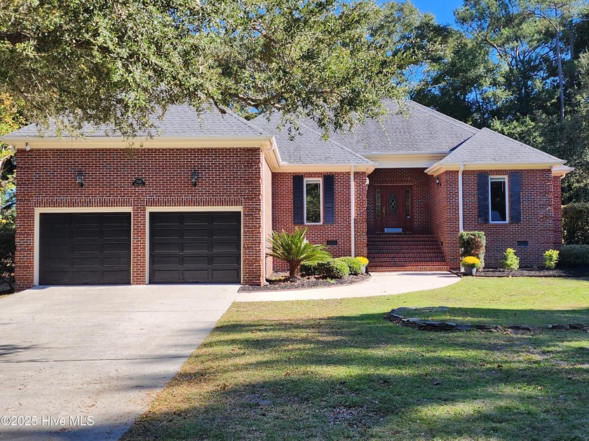 A great opportunity to live in Lockwood Folly at a bargain - Beach Home for sale in Supply, North Carolina on Beachhouse.com