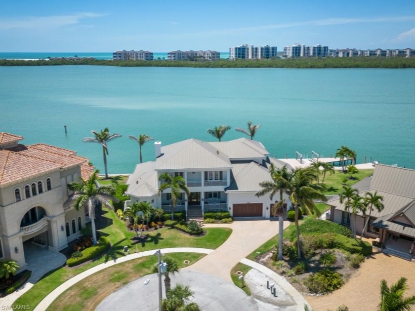 Ultimate coastal luxury living! Exceptional waterfront Marco - Beach Home for sale in Marco Island, Florida on Beachhouse.com