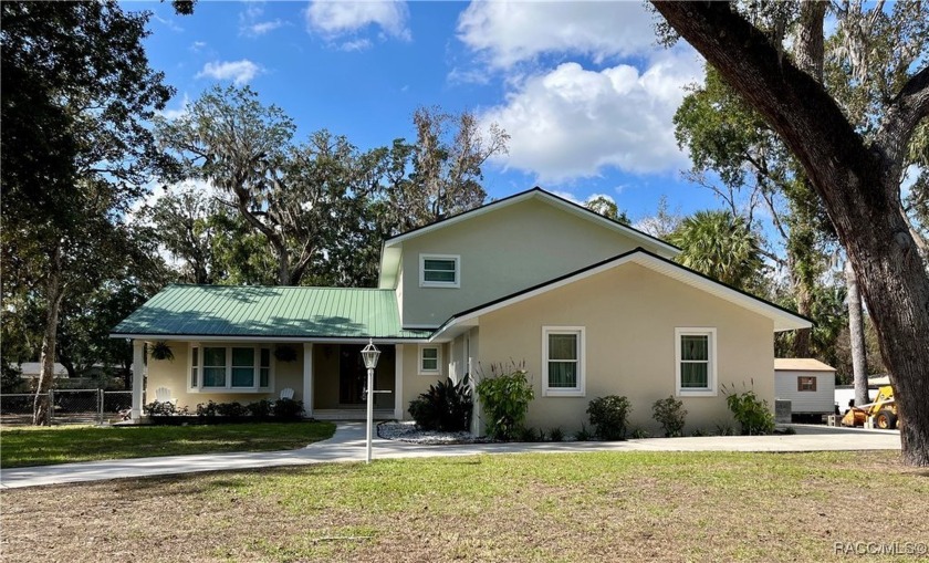 Situated in the highly desirable waterfront community of - Beach Home for sale in Crystal River, Florida on Beachhouse.com