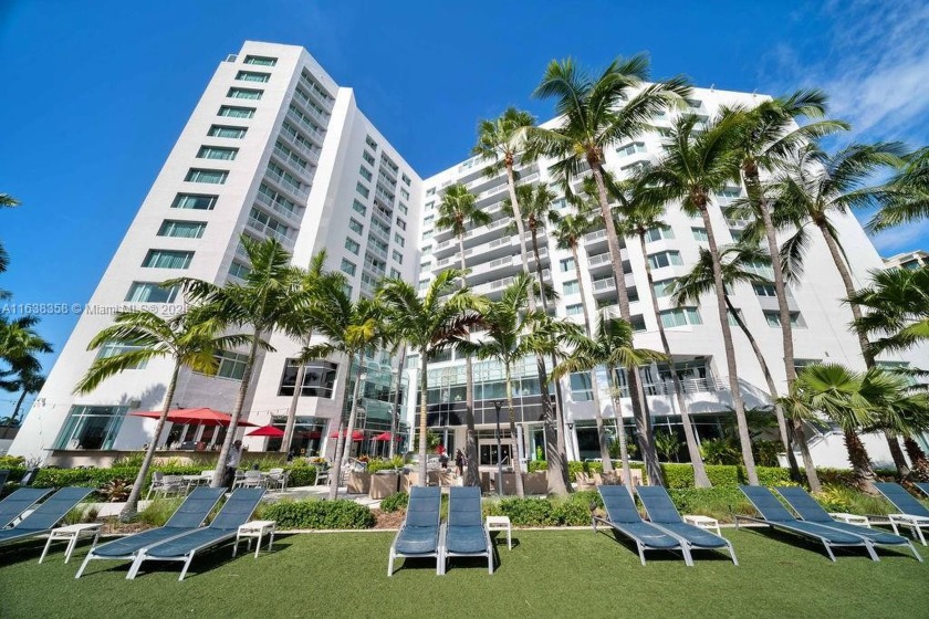 Great opportunity to own this amazing, fully renovated, fully - Beach Condo for sale in Fort Lauderdale, Florida on Beachhouse.com