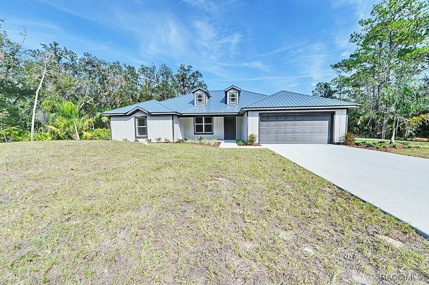 **NO FLOOD ZONE** Are you looking for a beautiful BRAND NEW home - Beach Home for sale in Crystal River, Florida on Beachhouse.com