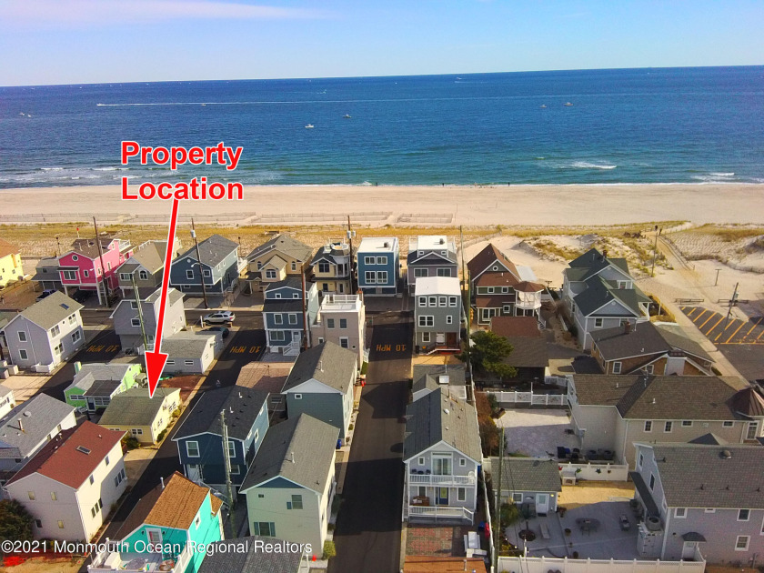 There is still time to enjoy summer 2022 at your beach house - Beach Home for sale in Lavallette, New Jersey on Beachhouse.com