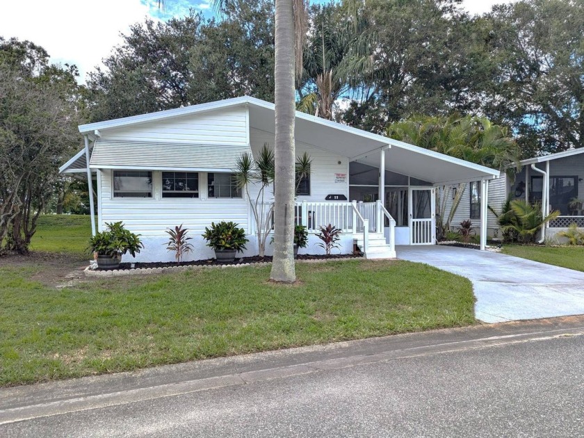 This home has it all . . . location, personality and floorplan - Beach Home for sale in Vero Beach, Florida on Beachhouse.com