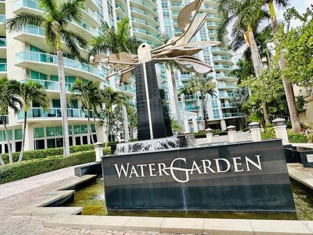 Experience the best of Fort Lauderdale luxury, at a surprising - Beach Home for sale in Fort Lauderdale, Florida on Beachhouse.com