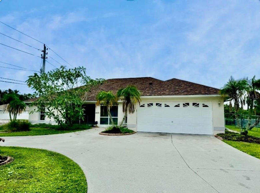 Under contract-accepting backup offers. ** MULTIPLE OFFERS** - Beach Home for sale in Venice, Florida on Beachhouse.com