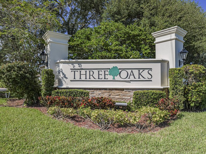 The Villas at Three Oaks. 3/2/2 CBS Villa. Well maintained 1 - Beach Home for sale in Vero Beach, Florida on Beachhouse.com