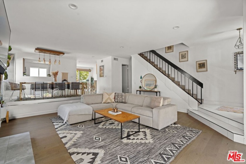 Stunning Light-Filled Corner Townhouse in Ocean Park - The - Beach Condo for sale in Santa Monica, California on Beachhouse.com