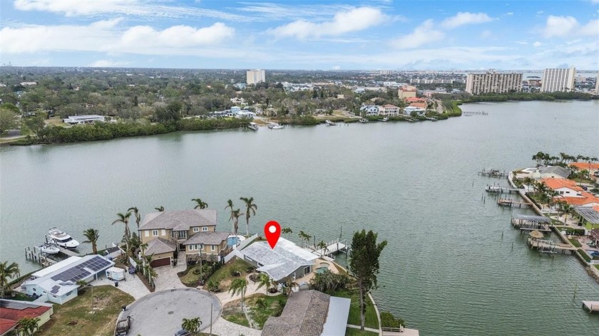 Stunning Point Lot with Open Waterfront and Gulf access. Seize - Beach Home for sale in St. Petersburg, Florida on Beachhouse.com