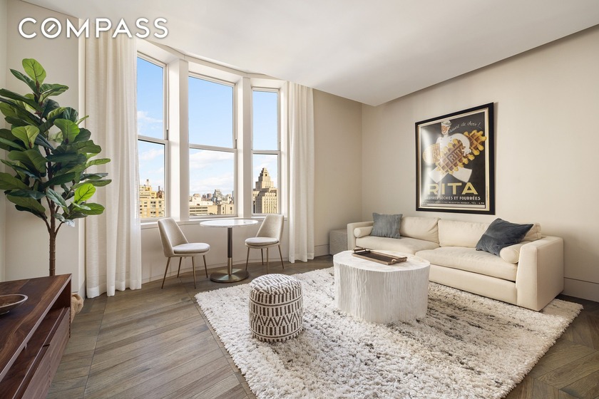 TROPHY VIEWS, HEROIC LAYOUT, SOARING CEILINGS & HANDSOME - Beach Condo for sale in New York, New York on Beachhouse.com