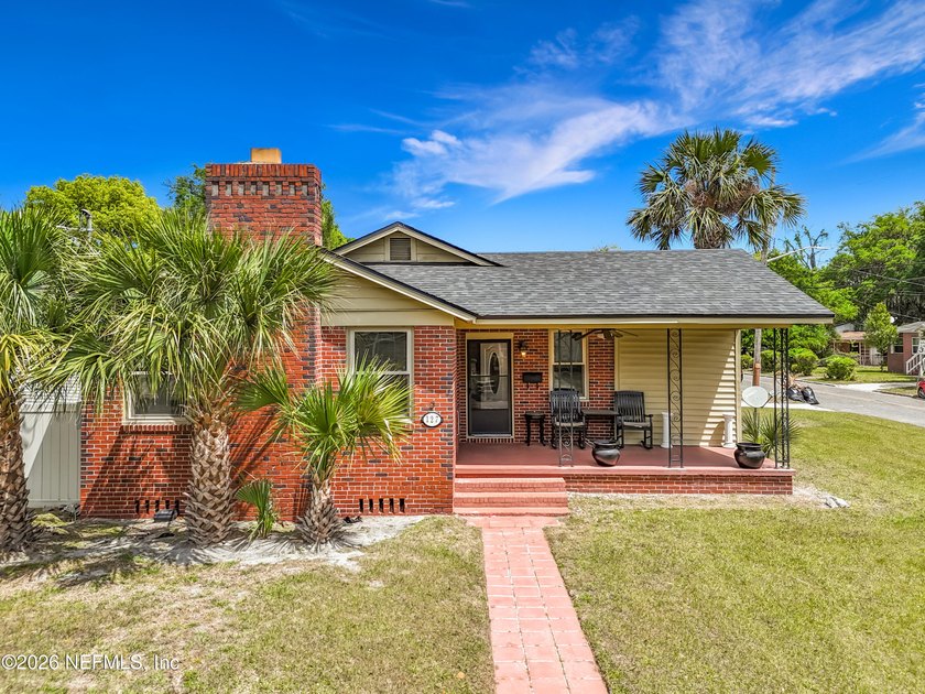 A GREAT PLACE TO CALL HOME in this rare treasure with NO HOA - Beach Home for sale in Jacksonville, Florida on Beachhouse.com