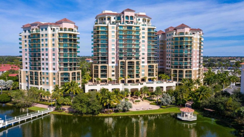 Attractive 3BDR/3BTH 2,300sf Condo plus extra large 540sf wrap - Beach Condo for sale in Palm Beach Gardens, Florida on Beachhouse.com