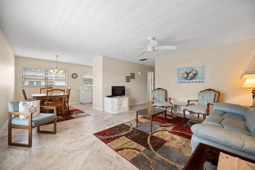 Motivated Seller! Bright Corner Second-Floor Unit in Vista - Beach Condo for sale in Vero Beach, Florida on Beachhouse.com