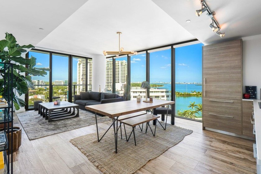 This 1-bedroom, 1.5-bathroom unit boasts floor-to-ceiling glass - Beach Condo for sale in Miami, Florida on Beachhouse.com