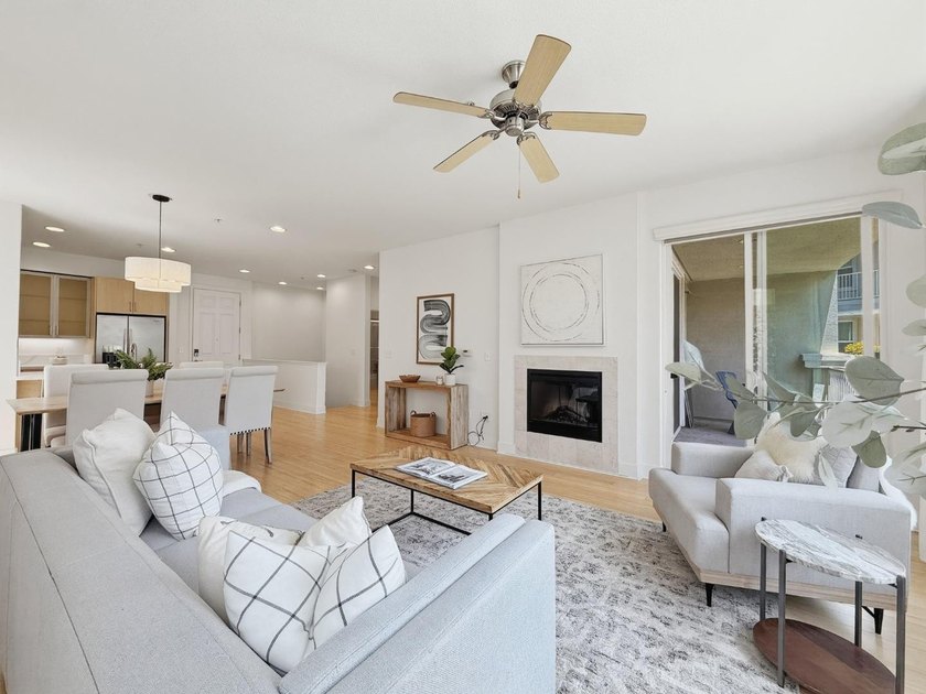 This centrally located luxury two-story penthouse is the perfect - Beach Condo for sale in Santa Cruz, California on Beachhouse.com
