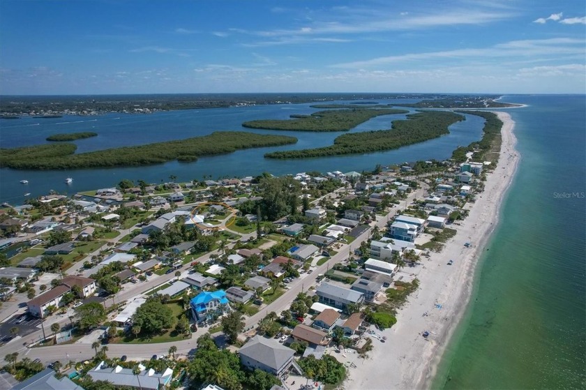 Located at 1175 Little Ct in beautiful Englewood, Florida, this - Beach Home for sale in Englewood, Florida on Beachhouse.com