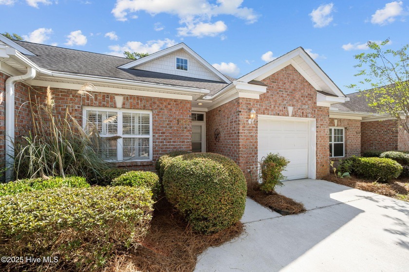 Welcome to this charming 2-bedroom, 2-bath townhome in the heart - Beach Townhome/Townhouse for sale in Hampstead, North Carolina on Beachhouse.com