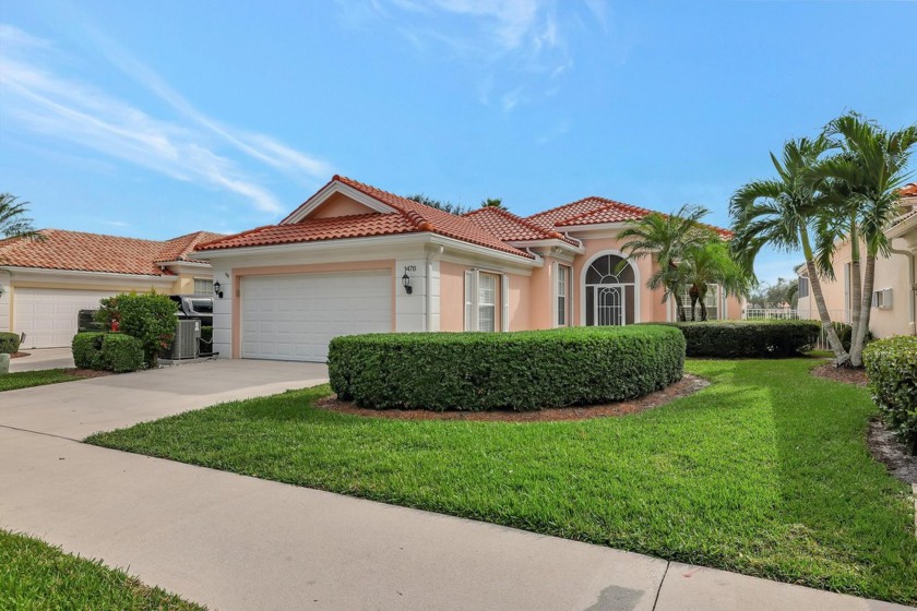 Be the first to see this beautifully modernized Oakmont at - Beach Home for sale in Stuart, Florida on Beachhouse.com