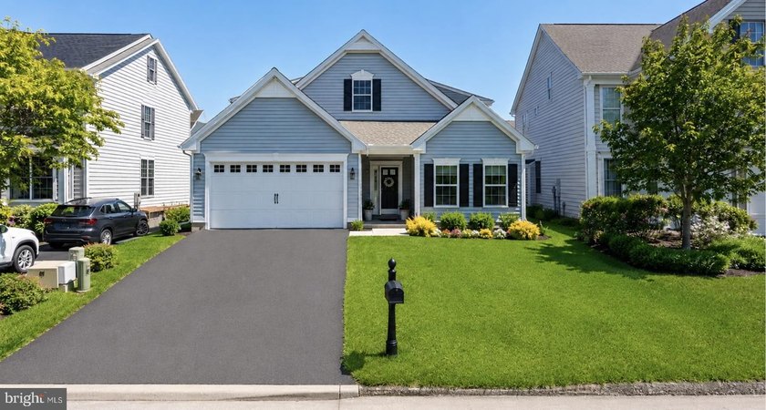 Welcome to 12159 Snug Harbor Road located in the highly - Beach Home for sale in Berlin, Maryland on Beachhouse.com