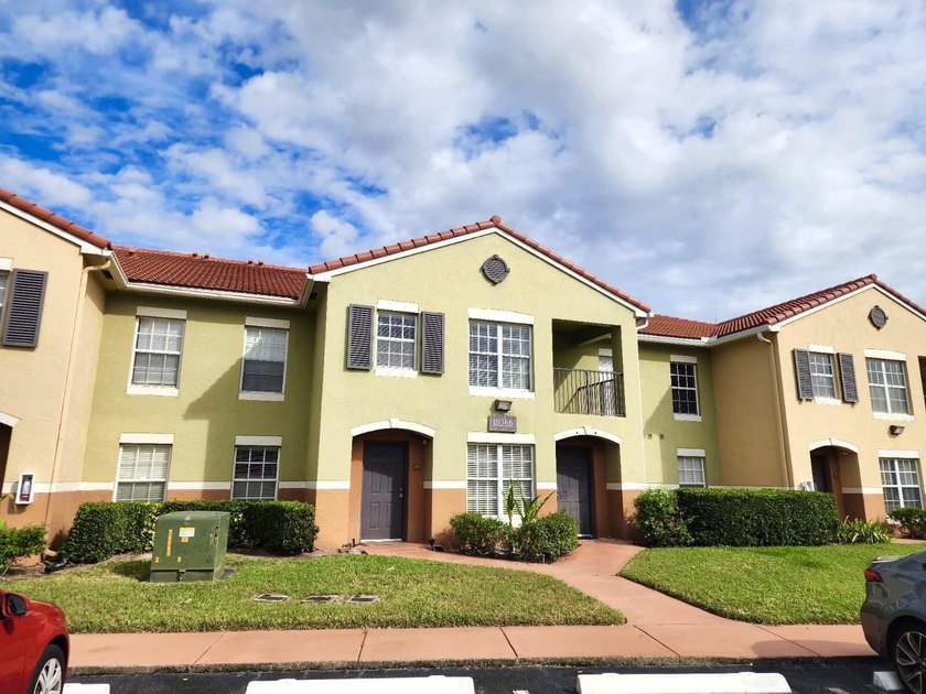 This charming apartment is perfectly located in one of the most - Beach Condo for sale in Royal Palm Beach, Florida on Beachhouse.com