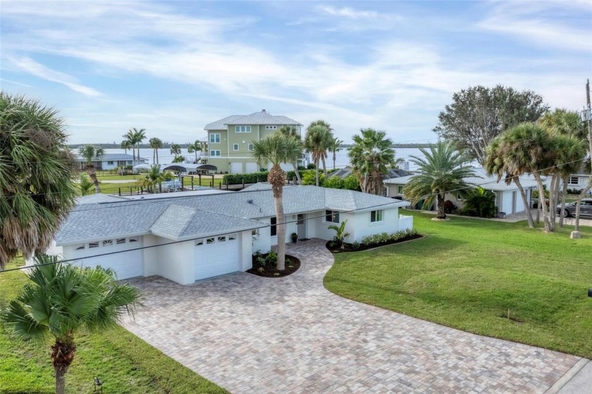 Hurricane damage...Being SOLD *AS IS*. 100 feet of waterfront - Beach Home for sale in Englewood, Florida on Beachhouse.com