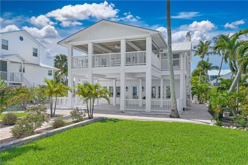 Formerly the Bokeelia Tarpon Inn, on the north end of Pine - Beach Home for sale in Bokeelia, Florida on Beachhouse.com