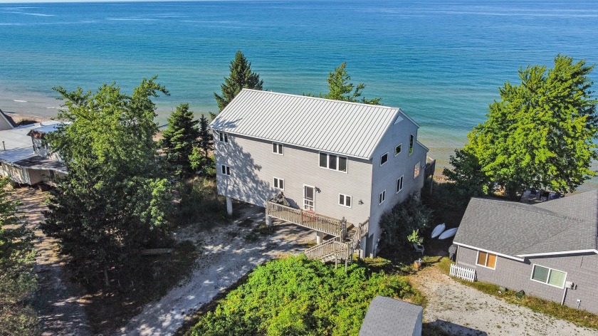 Each room enjoys views of Lake Michigan or a panorama of - Beach Home for sale in Shelby, Michigan on Beachhouse.com