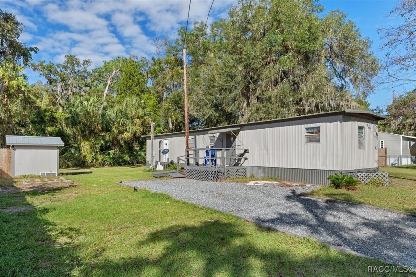 Affordable small town living with no HOA or monthly lot rent - Beach Home for sale in Inglis, Florida on Beachhouse.com