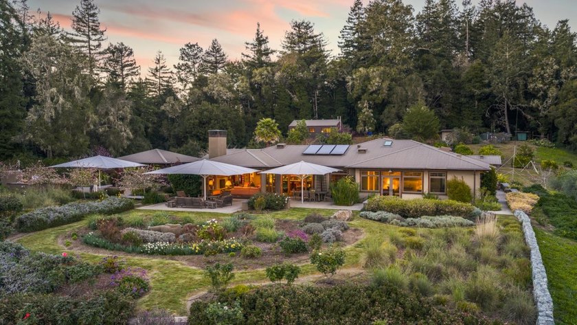 Behind a private gated entrance, this hilltop residence spans - Beach Home for sale in Aptos, California on Beachhouse.com