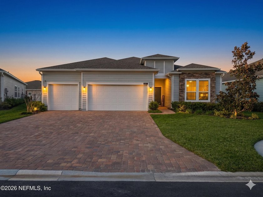 Welcome to luxury living in the highly sought after Grey Hawk - Beach Home for sale in Middleburg, Florida on Beachhouse.com