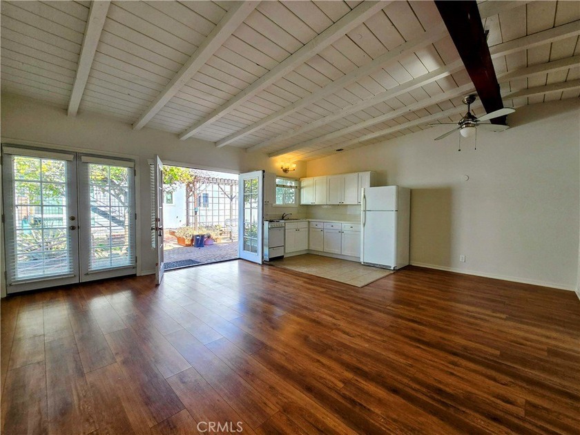 CONTACT LISTING AGENT/PROPERTY MANAGER DIRECTLY** ALEX SMITH ** - Beach Townhome/Townhouse for sale in Manhattan Beach, California on Beachhouse.com
