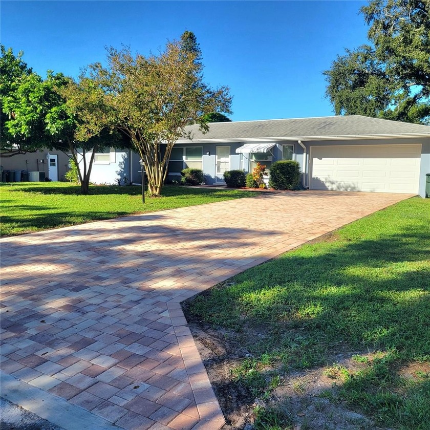 Looking for your dream home close to Gulf beaches, but not worry - Beach Home for sale in Largo, Florida on Beachhouse.com