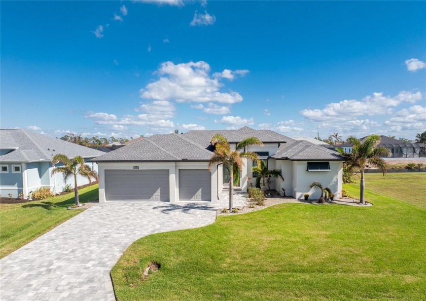 Welcome to your dream home in the vibrant community of Rotonda - Beach Home for sale in Rotonda West, Florida on Beachhouse.com