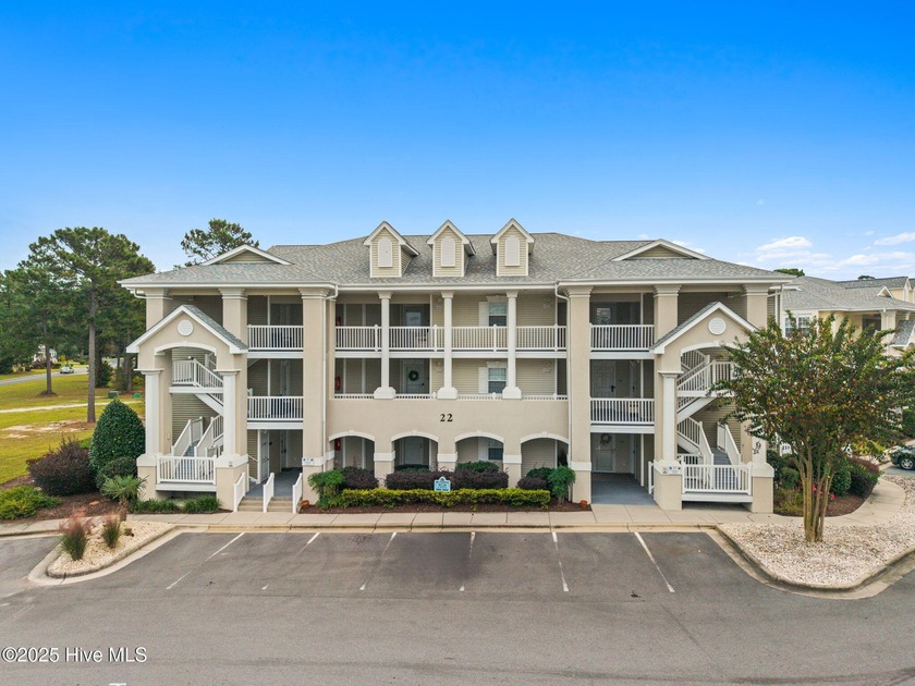 PRIME LOCATION! This 1st Floor End Unit is a true showstopper - Beach Condo for sale in Calabash, North Carolina on Beachhouse.com